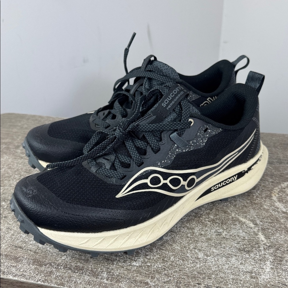 Saucony Women's Peregrine 15 Shoe Size 9.5 black cream trail walk hike outdoor - Picture 3 of 7